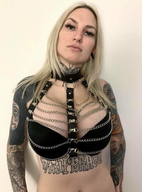 Chastitycouple666 Profile pic