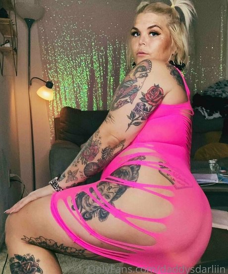 daddysdarliin adult model photo