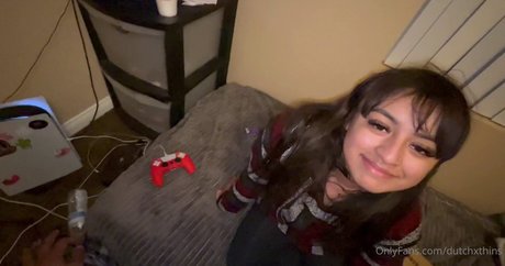 Dutchxthins pornographic model picture