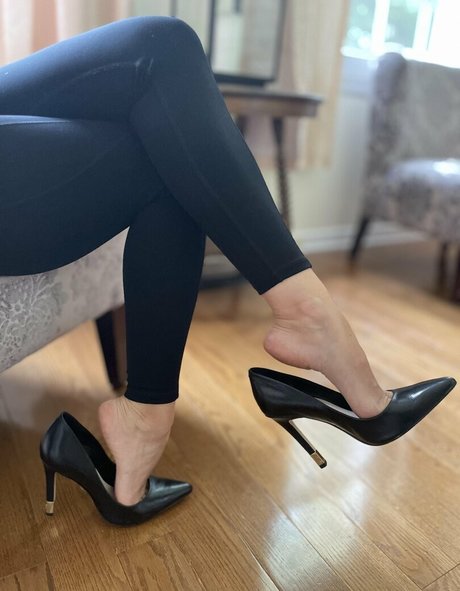 Theresa Edward model nudes gallery