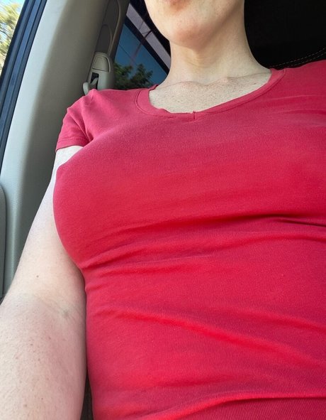 Cay Wild model sexy pic