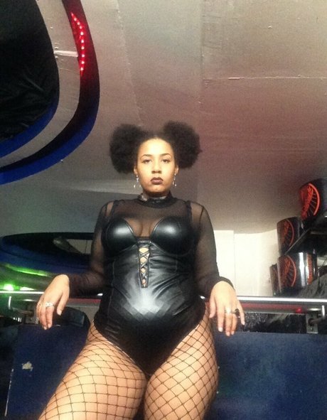 schuggamamabbb pornstar art pictures