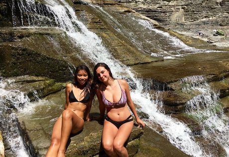 Theresa high quality actress picture