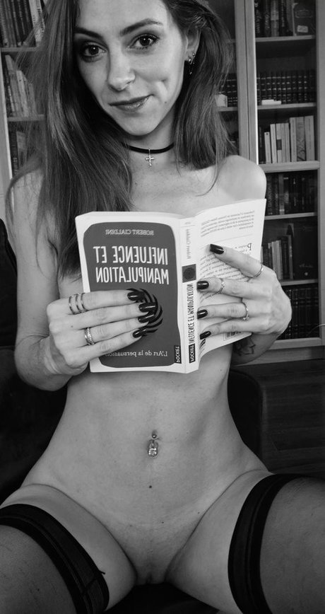 Sweetbodymary star perfect photo