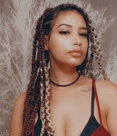 Yayacharms star sexy picture