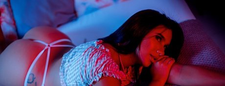 shirlynovoa beautiful actress pictures