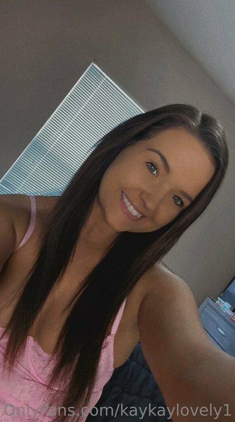 kaykaylovely1 hot pornstar gallery