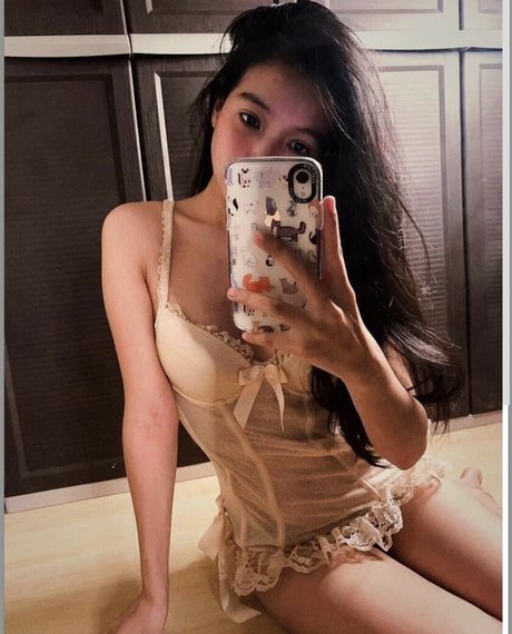 Sherrypuu adult actress photos