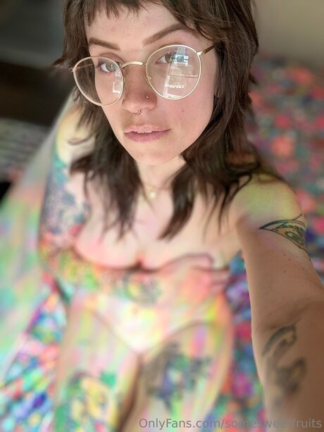 somesweetfruits nice model pic