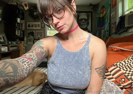 somesweetfruits pornstar erotic pic