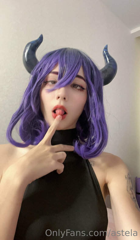 Astela Chan nice star galleries