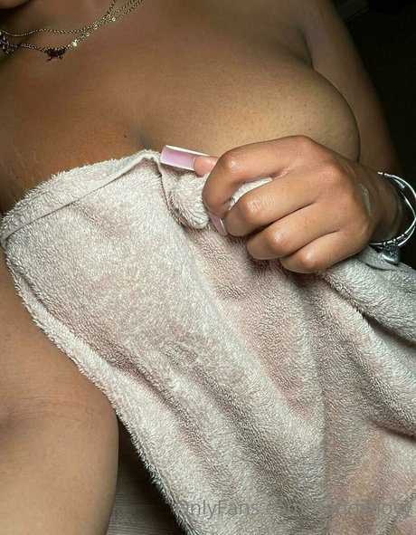 baddiejoyy hot star img