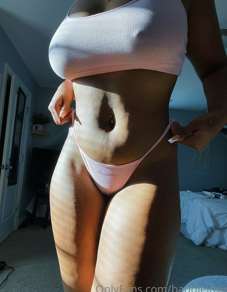 baddiejoyy sexy pornstar photo