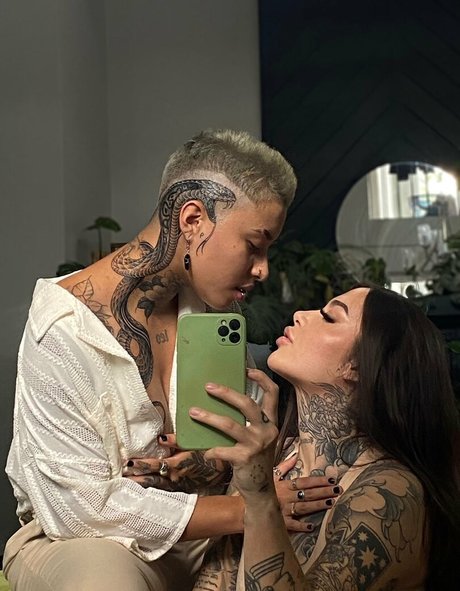 _Leovenus free star pics