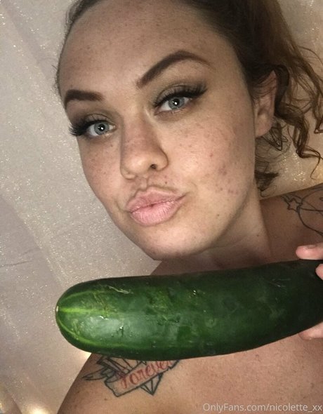 nicolette xx exclusive model pictures