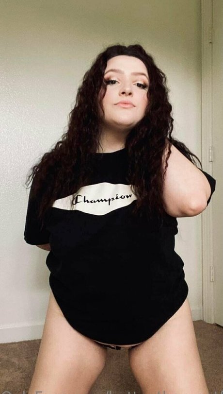 better than netflix high quality model pictures