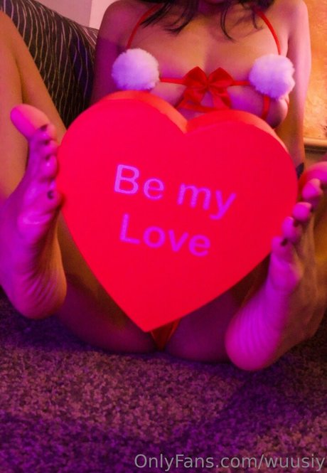 Wuusiy pornstar nice image