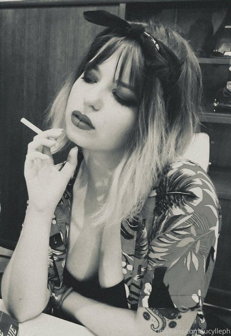 lucylleph model sex picture