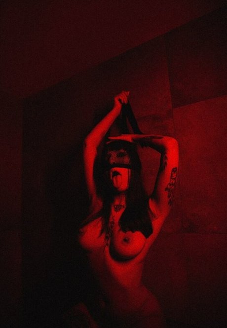 Natth erotic model img