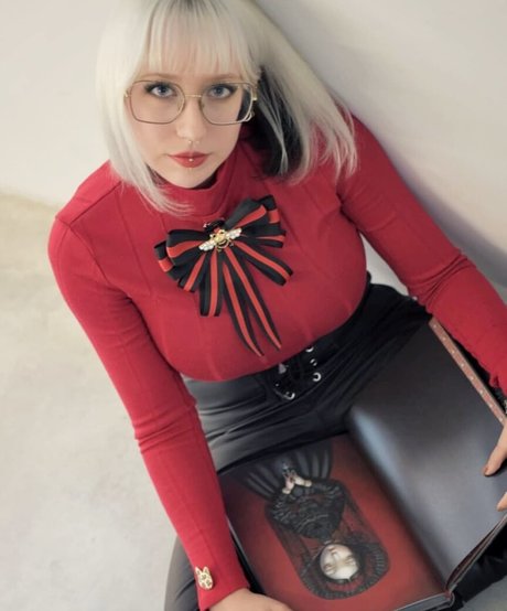 Methvespertine pornographic model galleries