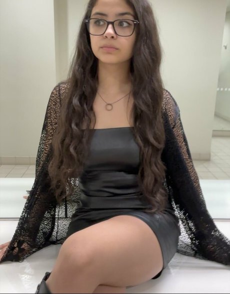 Justcallme Vixx erotic pornstar photo