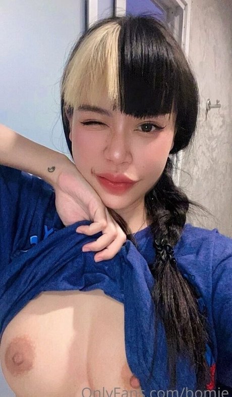 bomiekawakami free actress gallery