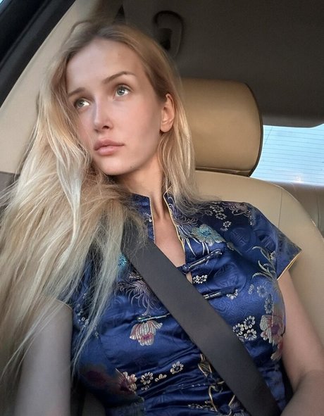 Juliaxamor art actress photo