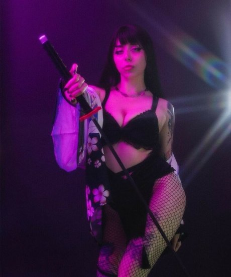 spicynika_ erotic pornstar images