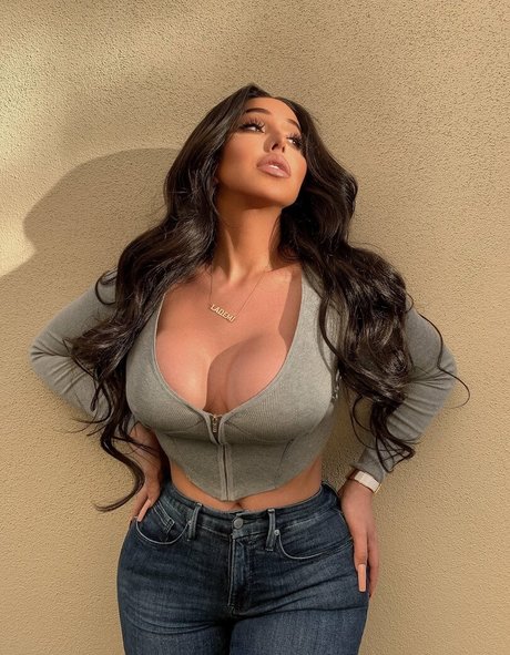 La Demi sexy pornstar galleries