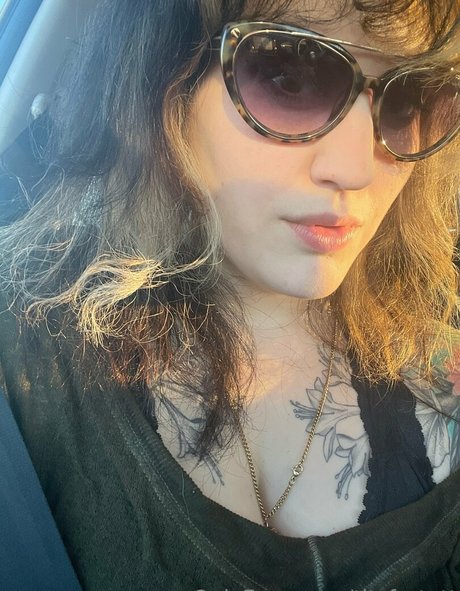 titsfortatt top actress pics