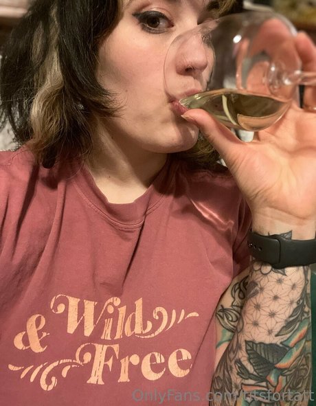 titsfortatt star beautiful pics