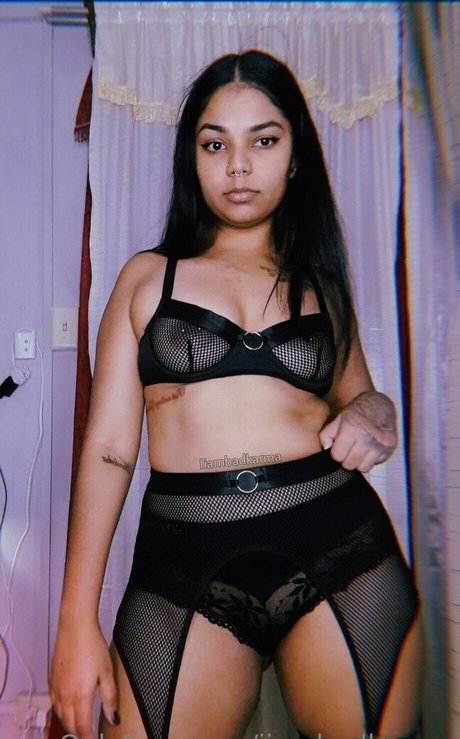 iiambadkarma beautiful actress img