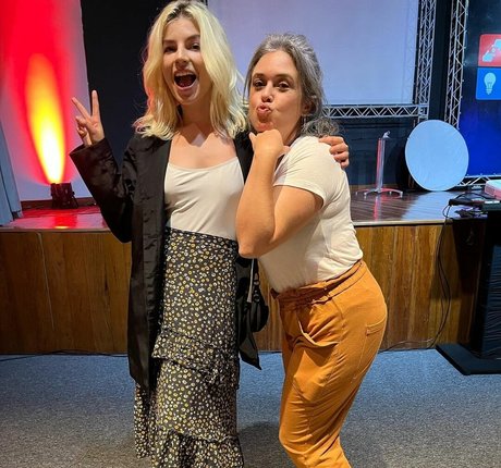 Karina Martins star exclusive galleries