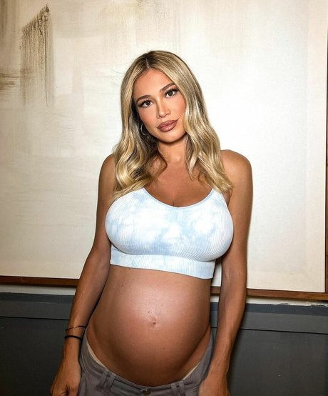 Diletta Leotta pornographic star pics