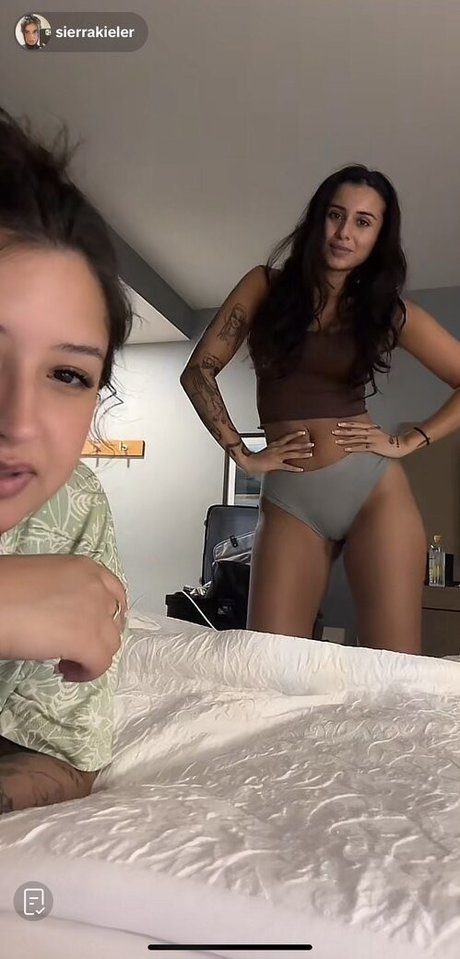 sisikk sexy model picture