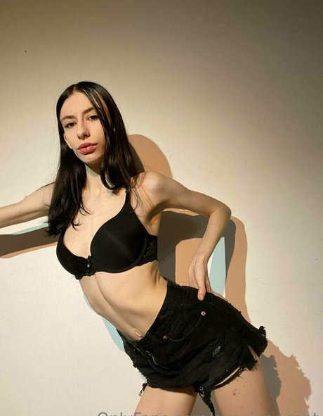 eva innocent beautiful star archive