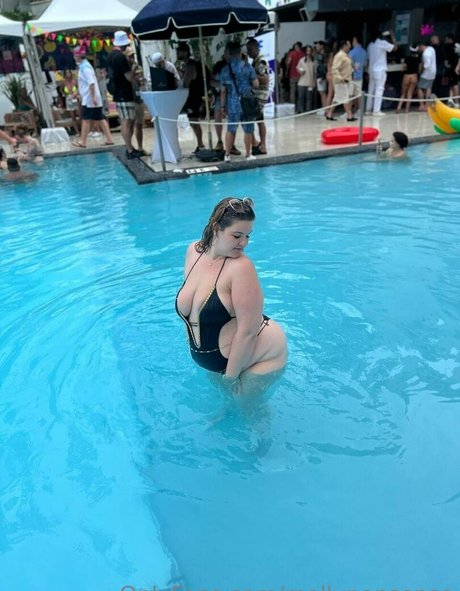 mollynonsense hd pornstar gallery