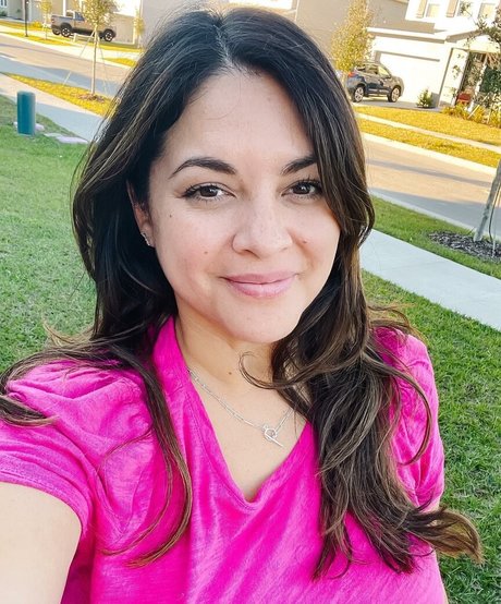 Bella Paz pornstar hd galleries