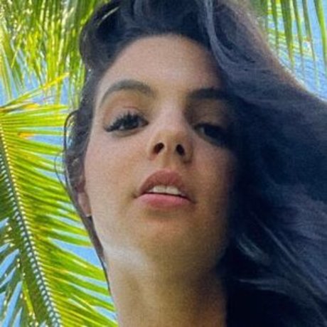 Liandra Bruder model pornographic pictures