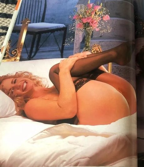 Claudia Silva porn model img