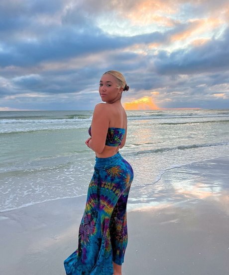 Heaven Collins exclusive actress galleries