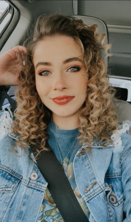 Justseum sex actress gallery