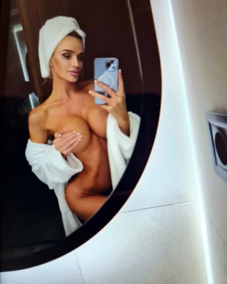 Marta Mayer model hd pics