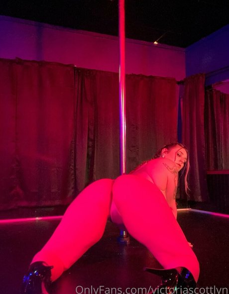 milf onlyfans art naked images