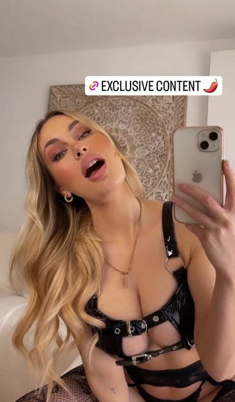 Chrissy xoxo pornstar free image