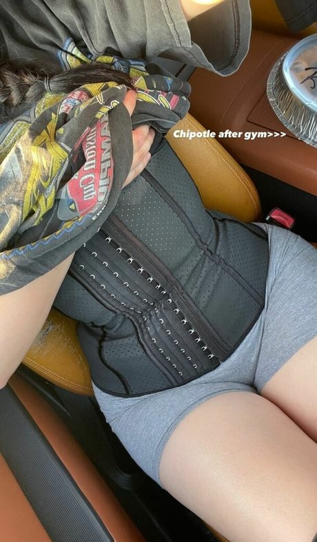 bernaarose star free pictures