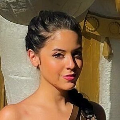 SnarkyJayCosplay model art pic