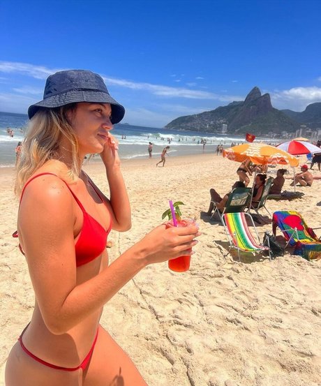 Elina Rodriguez beautiful pornstar gallery