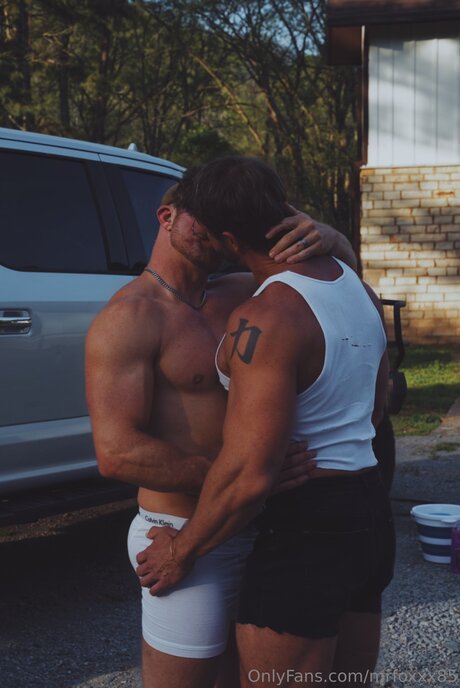 Mrfoxxx85 naked actress photos