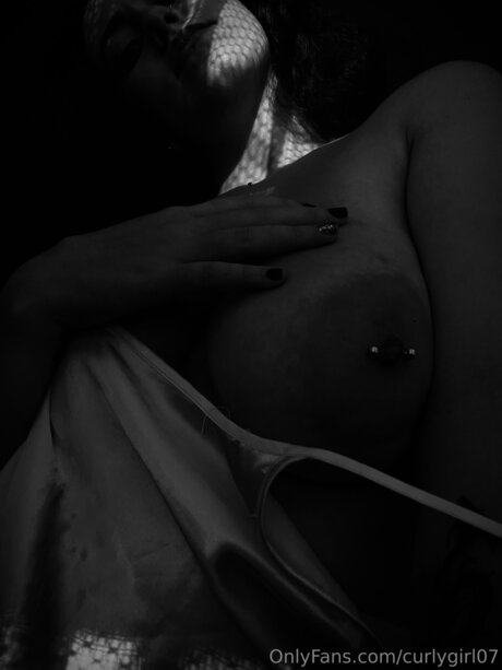 Curlygirl07 top pornstar picture